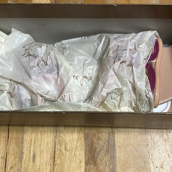 Franco Sarto pink slide sandals - Picture 7 of 7